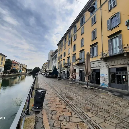 Naviglio Grande *