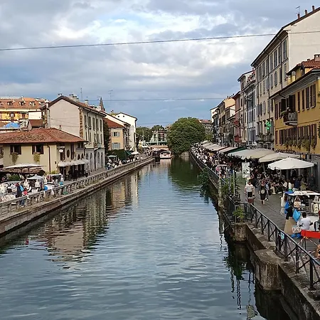 Naviglio Grande * Milán