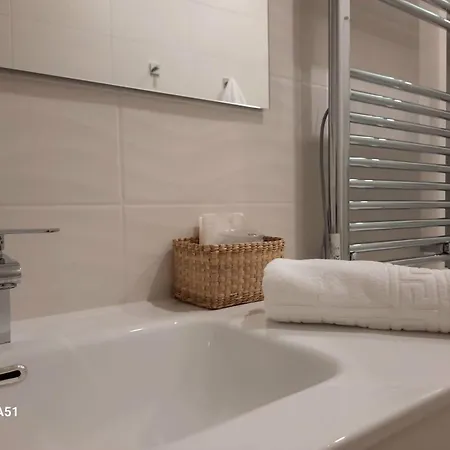 Naviglio Grande Apartment *