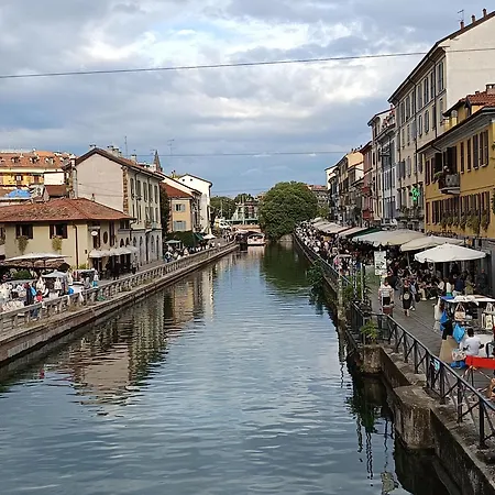 Naviglio Grande * Milan