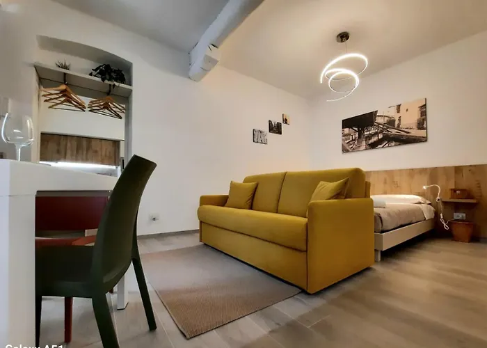 Apartament Naviglio Grande Mediolan